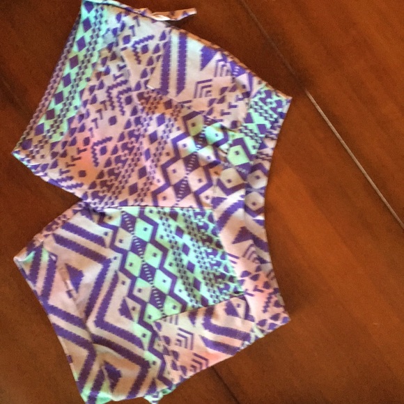 New Youth Girl tribal print shorts XL - Picture 3 of 3